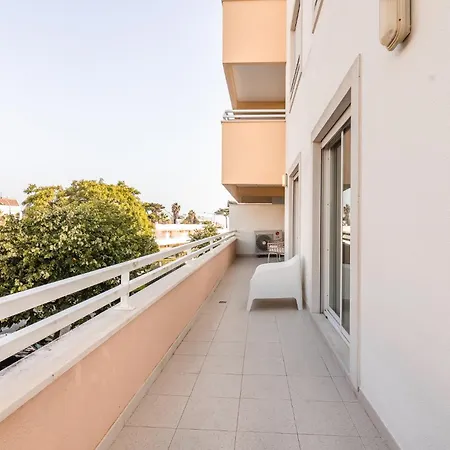 Lux In Priv With Pool, Near Beach, Parking & Easy Access To Lisbon