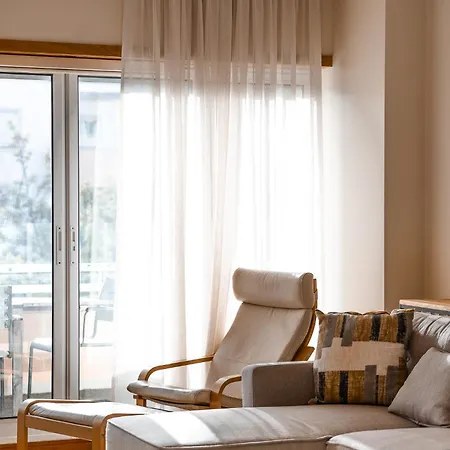 Апартаменты Lux In Priv With Pool, Near Beach, Parking & Easy Access To Lisbon *