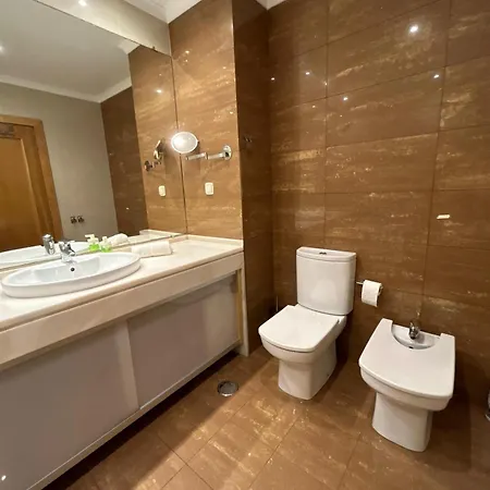 Lux In Priv With Pool, Near Beach, Parking & Easy Access To Lisbon