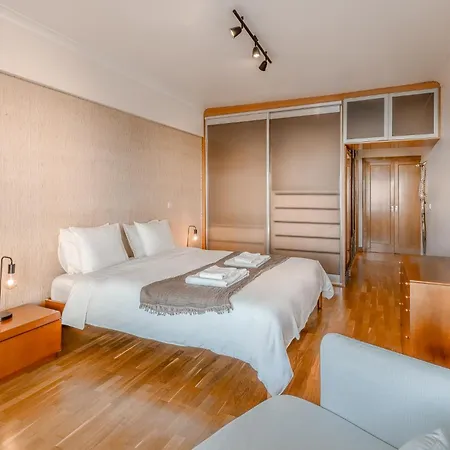 Lux In Priv With Pool, Near Beach, Parking & Easy Access To Lisbon Appartement Parede