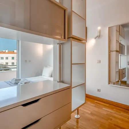 Appartement Lux In Priv With Pool, Near Beach, Parking & Easy Access To Lisbon *