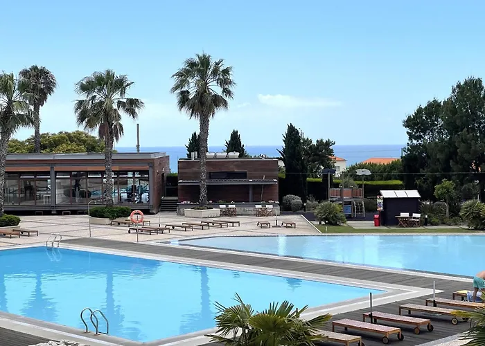 Lux In Priv With Pool, Near Beach, Parking & Easy Access To Lisbon