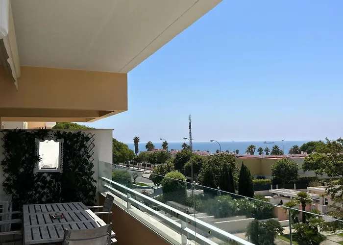 Daire Lux In Priv With Pool, Near Beach, Parking & Easy Access To Lisbon *